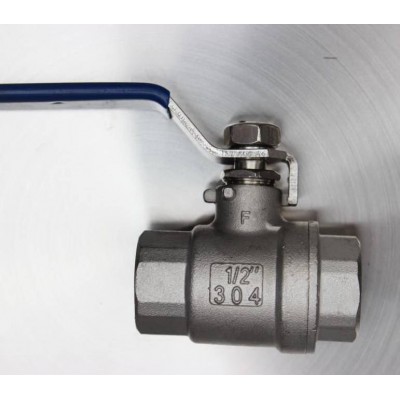 made in china 1/4-4 Inch 2pc heavy duty ball valve with plug for the gasoline refine equipment